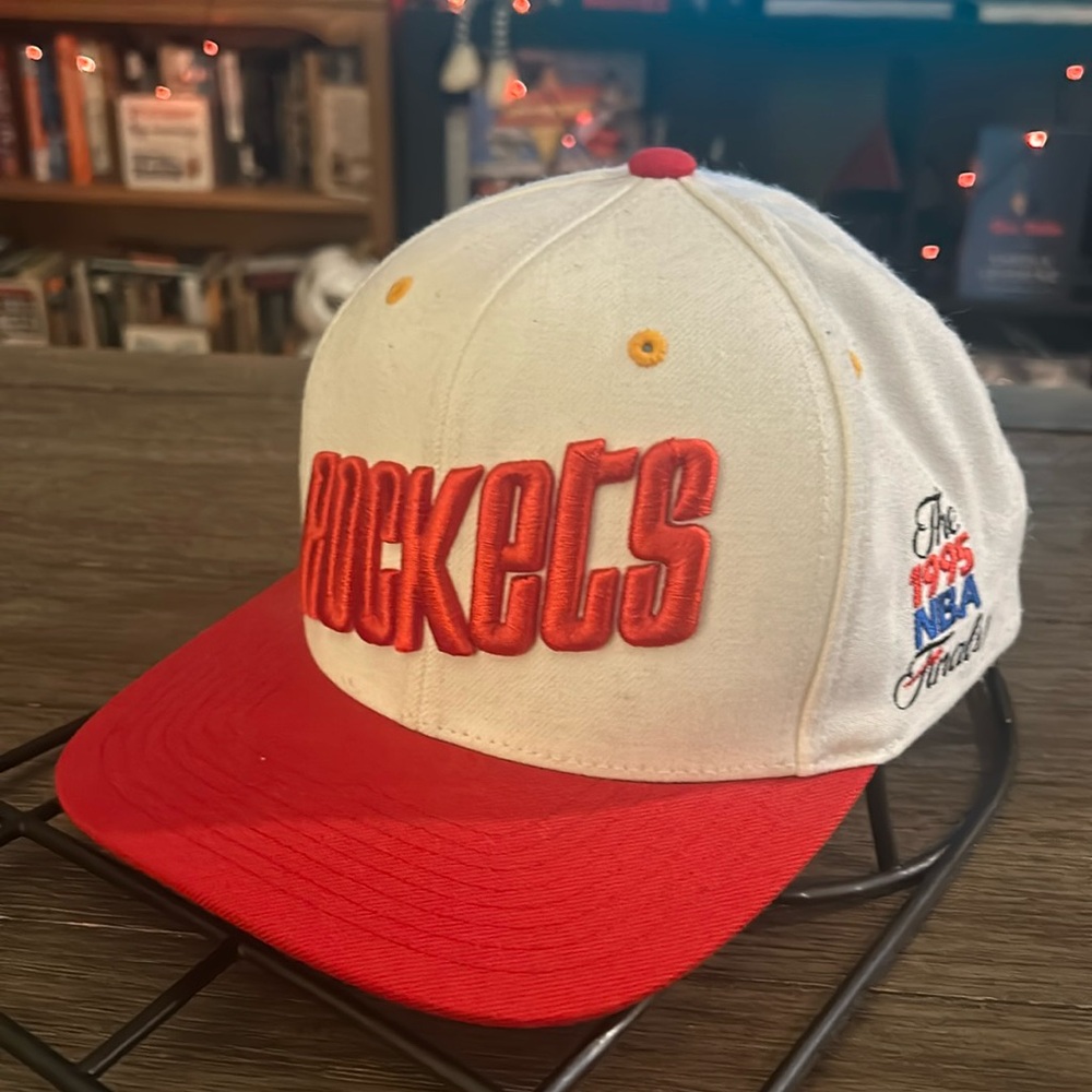 RARE Houston Rockets 1995 NBA Champs Mitchell & Ness Hardwood Classics SnapBack